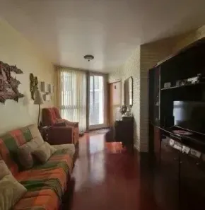 Apartamento com 2 Quartos à venda, 75m² no Centro Histórico, Porto Alegre