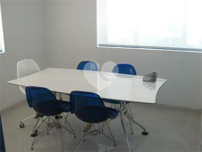 Sala Comercial à venda, 46m² no Vila Nova Conceição, São Paulo