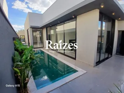 Casa com 3 Quartos à venda, 201m² no Jardim Botânico, Uberlândia