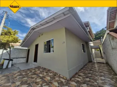 Casa com 2 Quartos para alugar, 40m² no Valparaiso, Blumenau