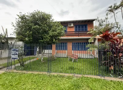 Sobrado com 4 Quartos à venda, 270m² no São Lucas, Viamão
