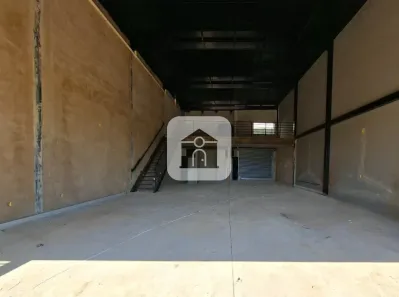 Galpão/Depósito/Armazém para alugar, 200m² no Morumbi, Uberlândia