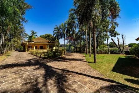 Fazenda/Sítio com 3 Quartos à venda, 566m² no Traviú, Jundiaí