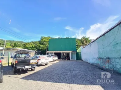 Galpão/Depósito/Armazém para alugar, 400m² no Rio Tavares, Florianópolis