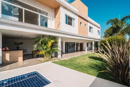 Casa com 4 Quartos à venda, 330m² no Parque Guadalajara, Juiz de Fora