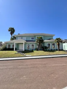 Casa de Condomínio com 5 Quartos para alugar, 700m² no Orfãs, Ponta Grossa