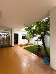 Casa com 6 Quartos à venda, 230m² no Centro, Montes Claros