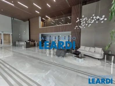 Sala Comercial à venda, 131m² no Água Branca, São Paulo