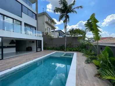 Casa de Condomínio com 4 Quartos à venda, 484m² no São Paulo II, Cotia