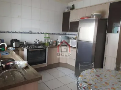 Sobrado com 3 Quartos à venda, 120m² no Vila Lucinda, Santo André