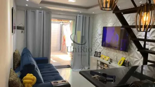 Casa de Condomínio com 2 Quartos à venda, 100m² no Bangu, Rio de Janeiro