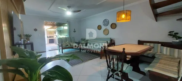 Casa com 4 Quartos à venda, 140m² no Peró, Cabo Frio