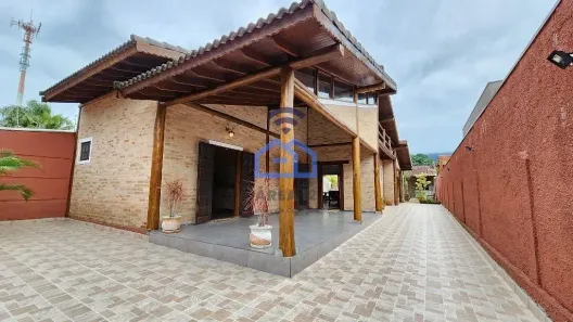 Casa com 4 Quartos à venda, 239m² no Jardim Mariella, Caraguatatuba