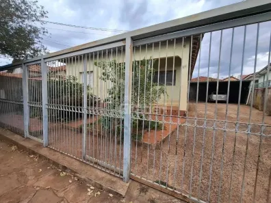 Casa com 2 Quartos à venda, 447m² no Vila Xavier (Vila Xavier), Araraquara