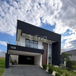 Sobrado com 3 Quartos para alugar, 185m² no Jardins Barcelona, Senador Canedo