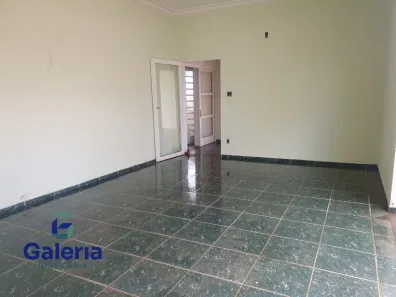 Casa com 3 Quartos para alugar, 212m² no Vila Seixas, Ribeirão Preto