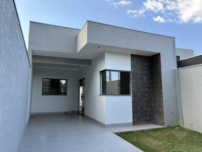 Casa com 3 Quartos à venda, 74m² no Parque Tarumã, Maringá