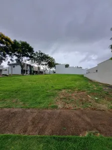 Lote/Terreno à venda, 284m² no Parque Sisi, São Carlos