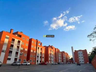 Apartamento com 2 Quartos para alugar, 45m² no São Marcos, Joinville