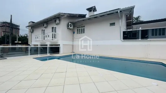 Casa com 3 Quartos à venda, 397m² no Velha, Blumenau