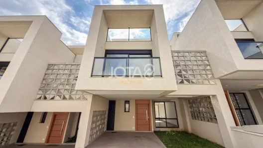 Sobrado com 3 Quartos à venda, 176m² no Mercês, Curitiba