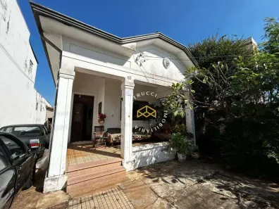 Casa com 3 Quartos à venda, 235m² no Jardim Chapadão, Campinas