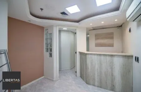Sala Comercial com 6 Quartos à venda, 149m² no Moinhos de Vento, Porto Alegre