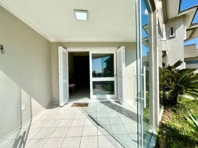 Sobrado com 3 Quartos à venda, 130m² no Capão da Canoa, Capão da Canoa