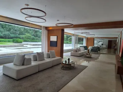 Apartamento com 3 Quartos para alugar, 174m² no Santo Amaro, São Paulo
