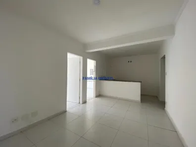 Sala Comercial à venda, 117m² no Centro, São Vicente