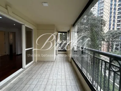 Apartamento com 3 Quartos para alugar, 126m² no Moema, São Paulo