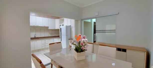 Sobrado com 3 Quartos à venda, 197m² no Vila Santa Helena, Presidente Prudente