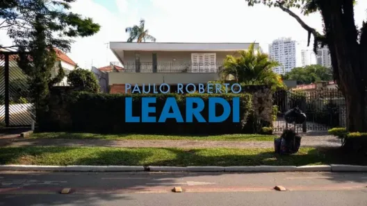 Sobrado com 3 Quartos à venda, 575m² no Bela Aliança, São Paulo