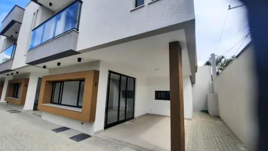 Casa com 3 Quartos para alugar, 130m² no Ipitanga, Lauro de Freitas