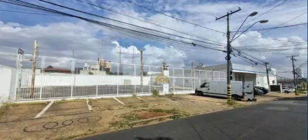 Lote/Terreno à venda, 800m² no Jardim Guanabara, Campinas