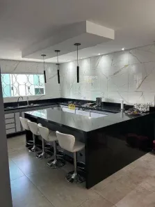 Sobrado com 3 Quartos à venda, 296m² no Nova Petrópolis, São Bernardo do Campo
