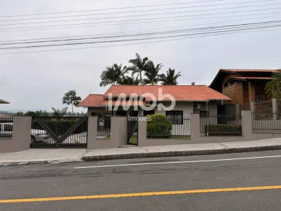 Casa com 3 Quartos à venda, 227m² no Ilha da Figueira, Jaraguá do Sul