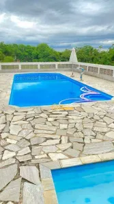 Fazenda/Sítio com 2 Quartos à venda, 200m² no Chácaras Rurais Guararema, Jacareí