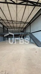 Galpão/Depósito/Armazém à venda, 440m² no Novo Mundo, Uberlândia
