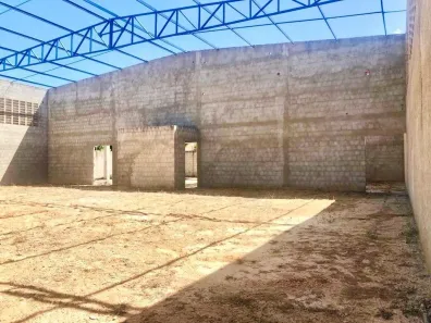 Galpão/Depósito/Armazém para alugar, 500m² no Centro, Caucaia