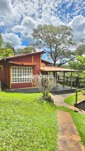 Casa com 4 Quartos à venda, 250m² no Moeda, Moeda