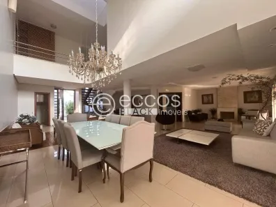 Casa com 4 Quartos à venda, 780m² no Jardim Colina, Uberlândia