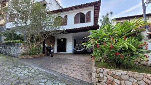 Casa de Condomínio com 3 Quartos à venda, 170m² no Fonseca, Niterói
