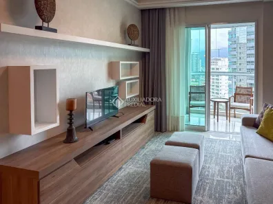 Apartamento com 3 Quartos à venda, 120m² no Meia Praia, Itapema