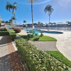Casa de Condomínio com 4 Quartos à venda, 130m² no Ogiva, Cabo Frio