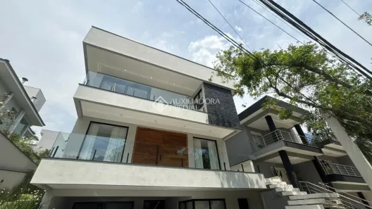 Sobrado com 4 Quartos à venda, 473m² no Parque Terra Nova II, São Bernardo do Campo