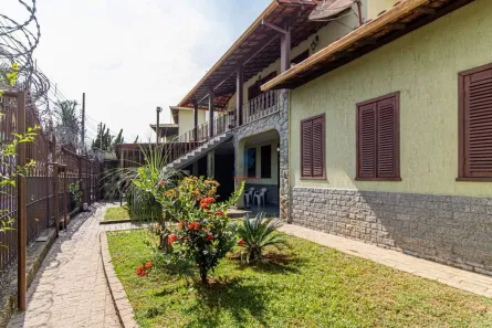 Casa com 6 Quartos à venda, 420m² no Jardim Riacho das Pedras, Contagem