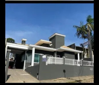 Sobrado com 5 Quartos à venda, 243m² no Profipo, Joinville