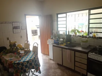 Casa com 2 Quartos à venda, 300m² no Jardim Santa Rita de Cássia, Tatuí