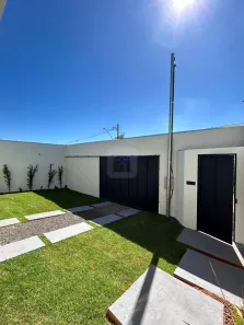 Casa com 2 Quartos à venda, 80m² no Loteamento Portal do Vale II, Uberlândia